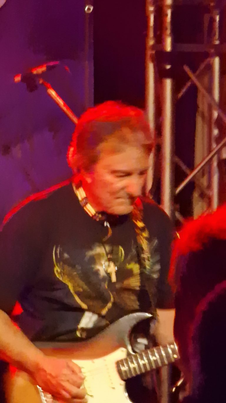 Limi Purple Storm Dschungel Club Foto (22)